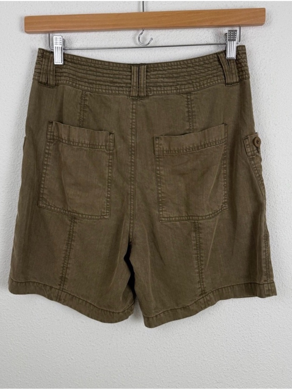 Sundance Garden Joy Tencel Bermuda Cargo Shorts 8 - Picture 6 of 7